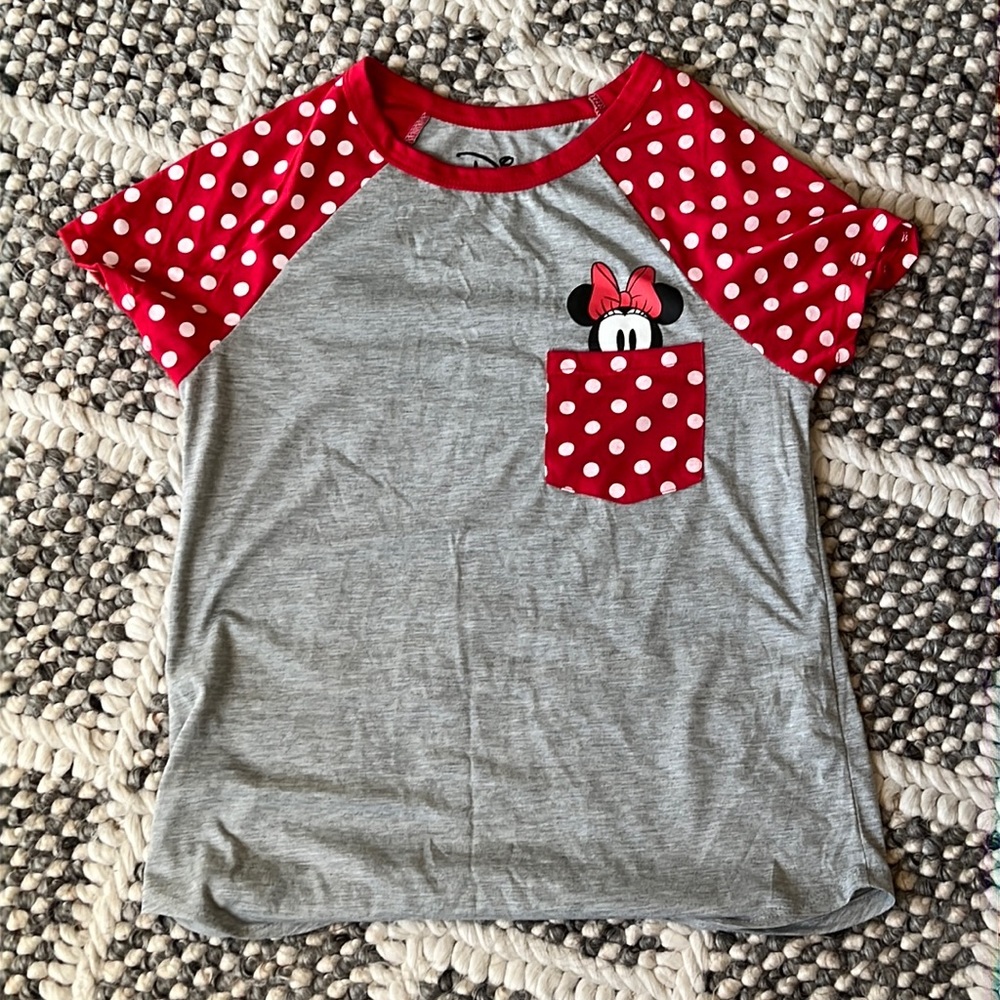 Minnie Mouse shirt
